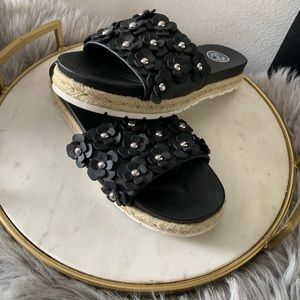 Platform floral sandals black size 7 sonoma